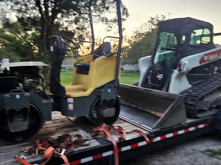 Loaded and ready to move, Central Florida